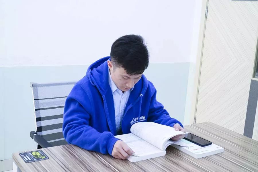 没学过会计可以考初级会计职称吗？